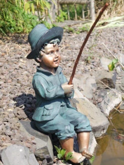 Dekofigur "Angler Theo" Aus Polystone (Art.Nr. Gr454)